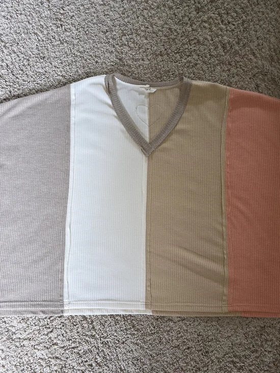 easel Colorblock V-Neck Tunic in Cream, Tan & Coral Pink - Picture 7 of 7
